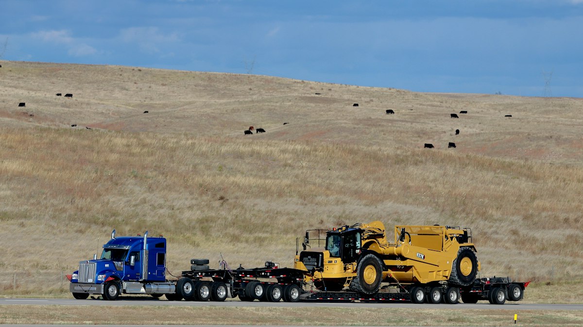 Macropoint Trucking LLC